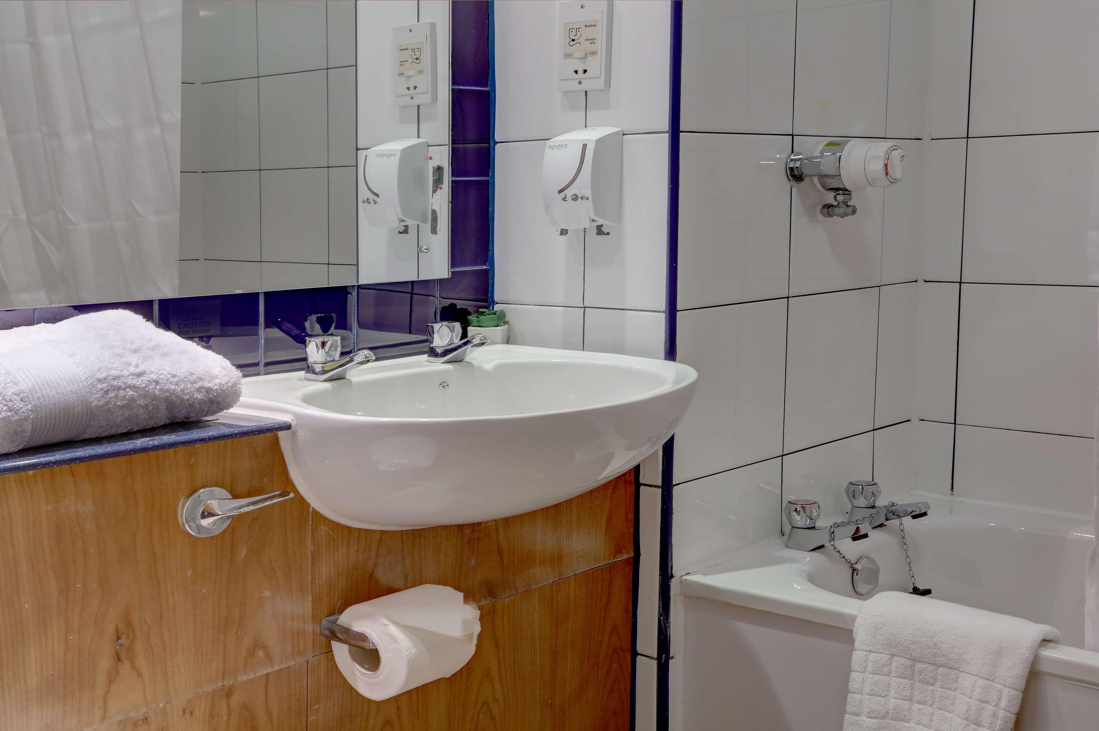 Plaza Chorley; Sure Hotel Collection By Best Western Chorley  Ngoại thất bức ảnh