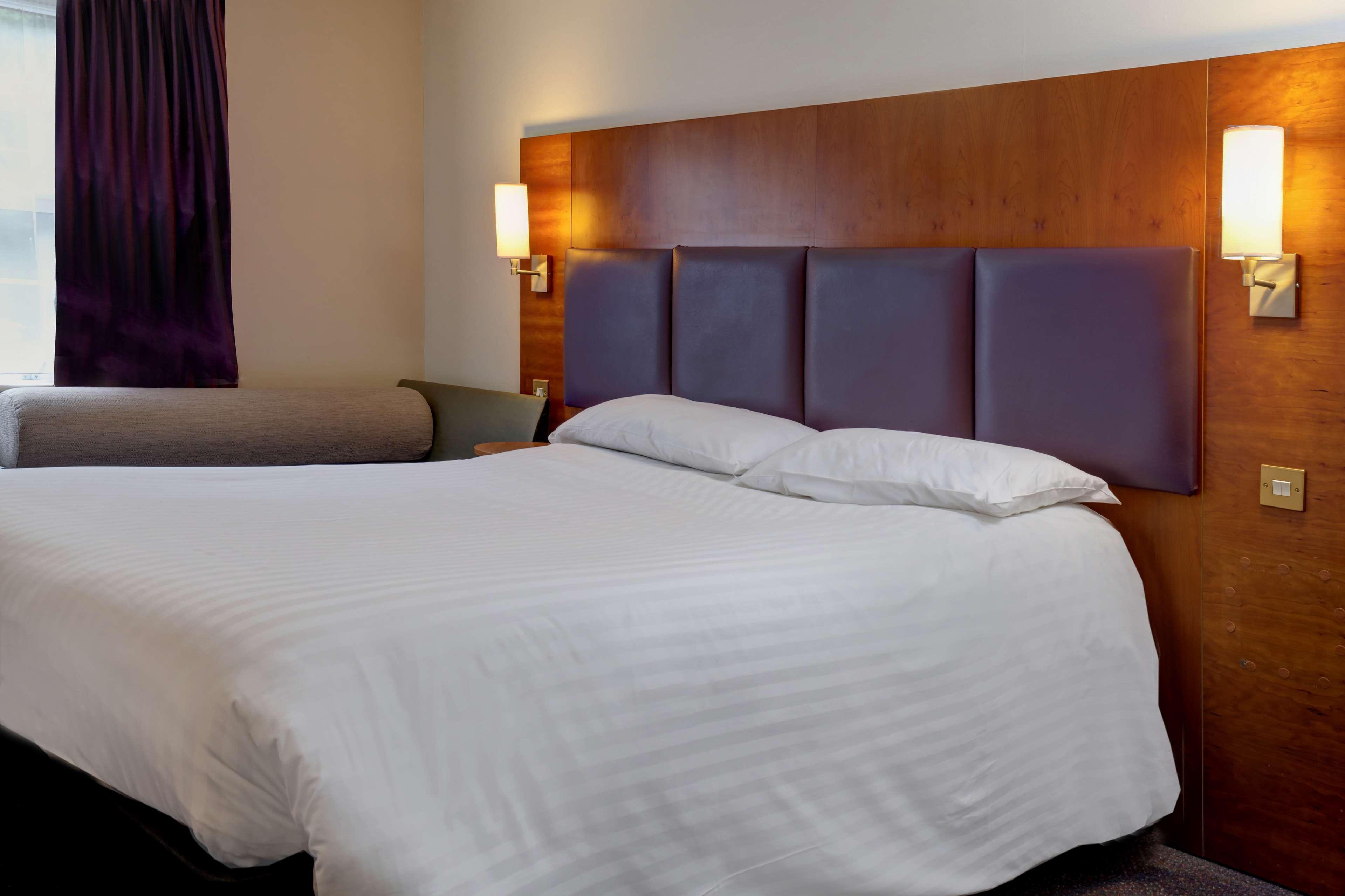 Plaza Chorley; Sure Hotel Collection By Best Western Chorley  Ngoại thất bức ảnh
