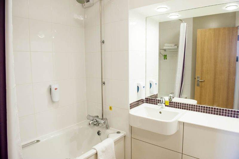 Plaza Chorley; Sure Hotel Collection By Best Western Chorley  Ngoại thất bức ảnh